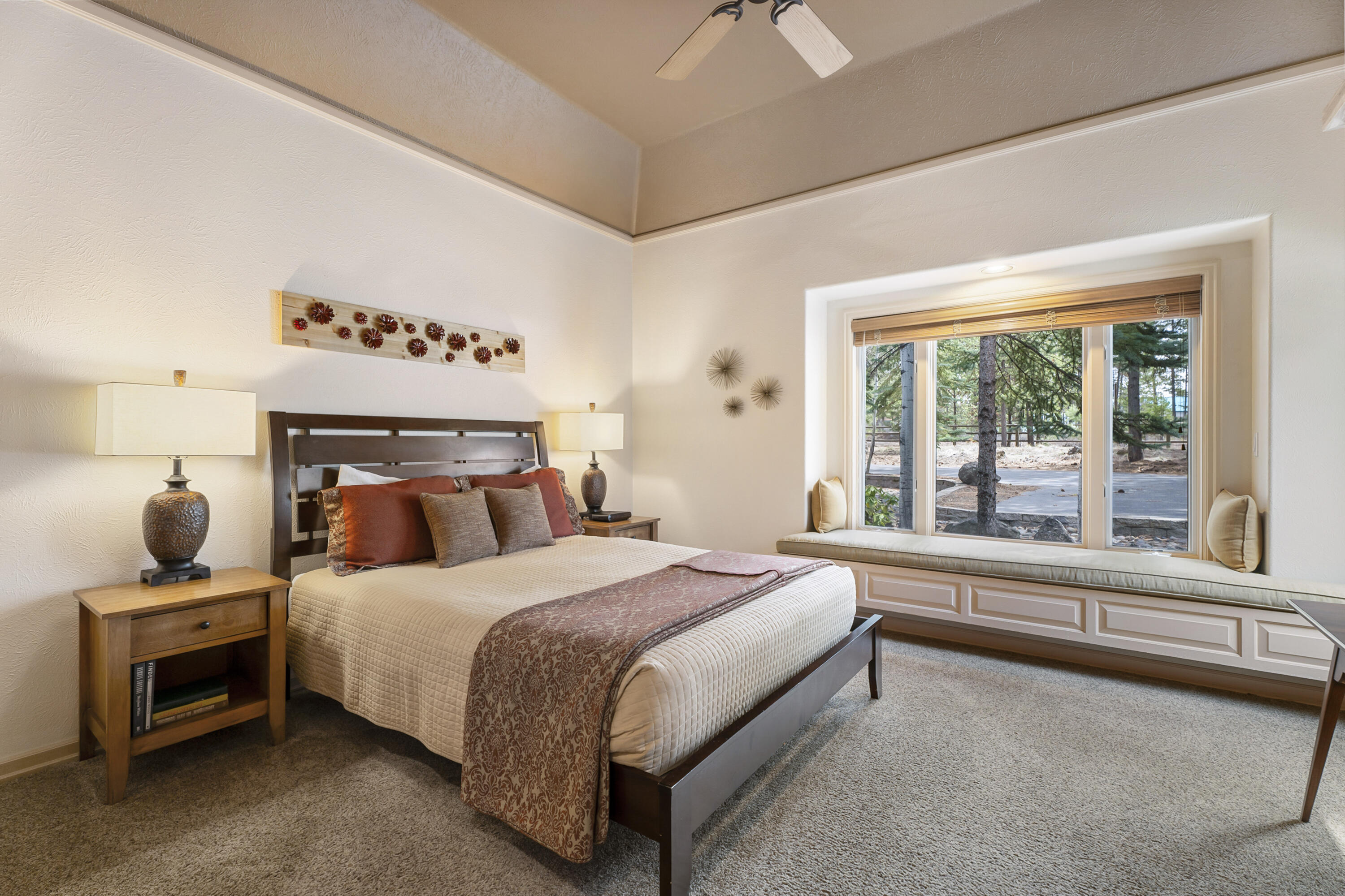 StoneTH - Residential