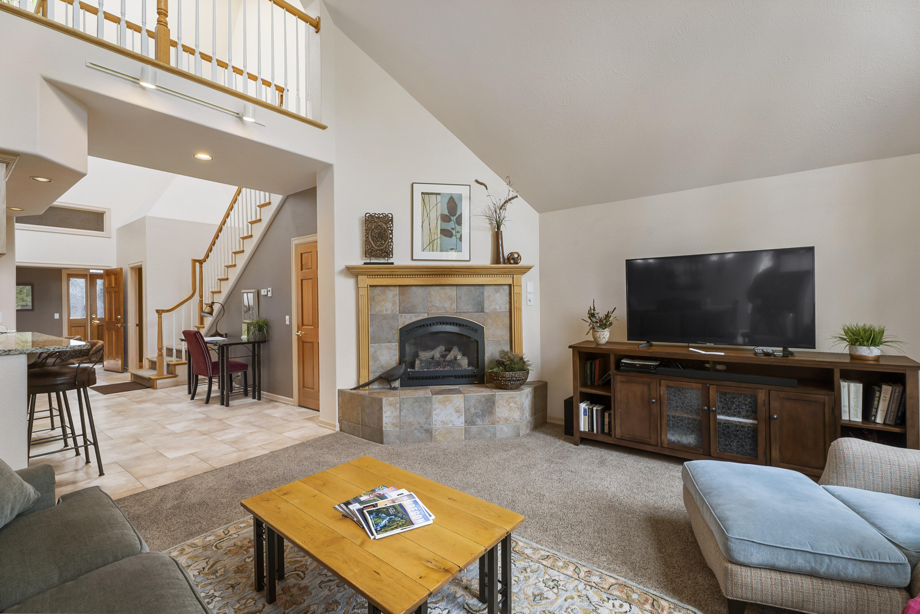 StoneTH - Residential