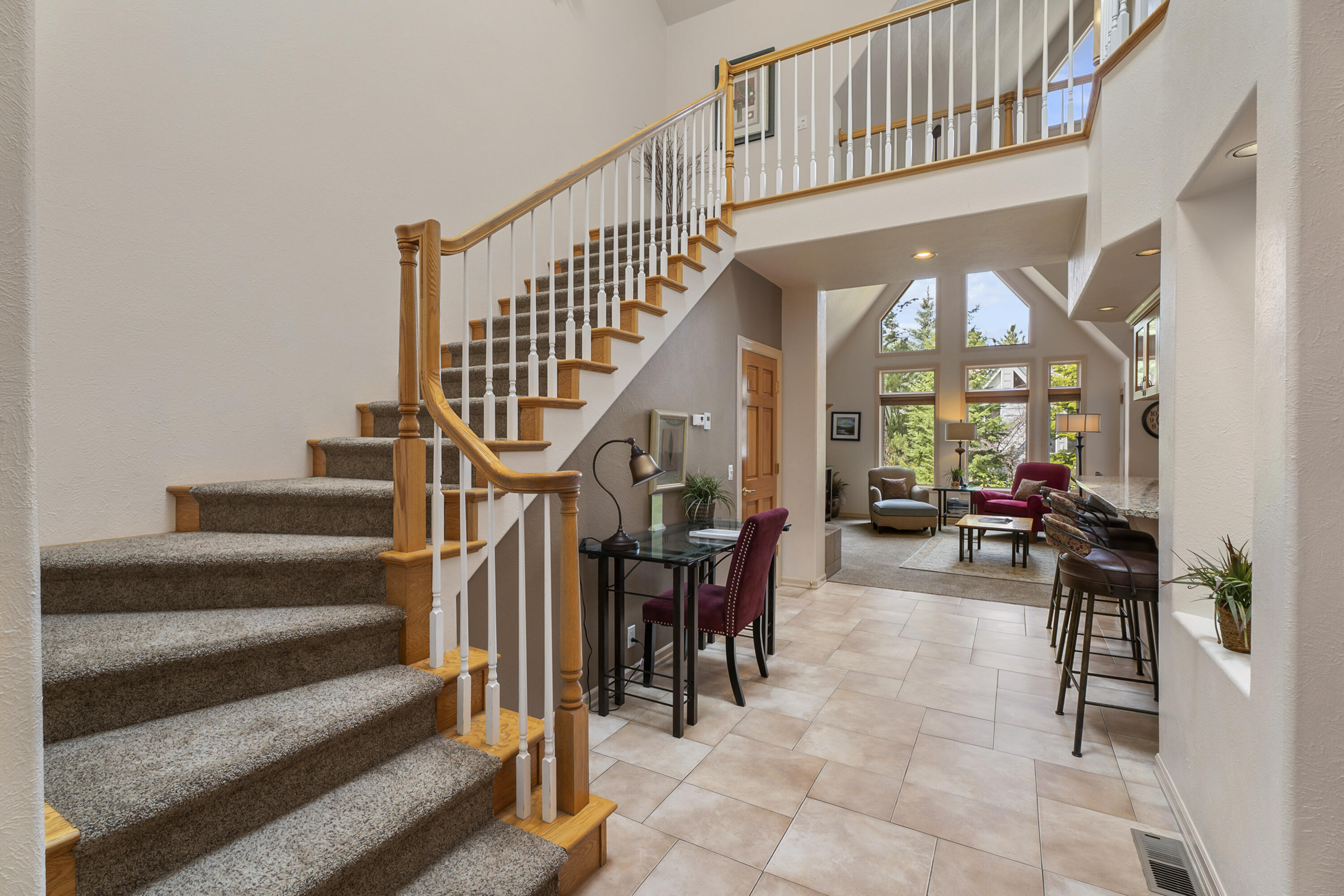 StoneTH - Residential