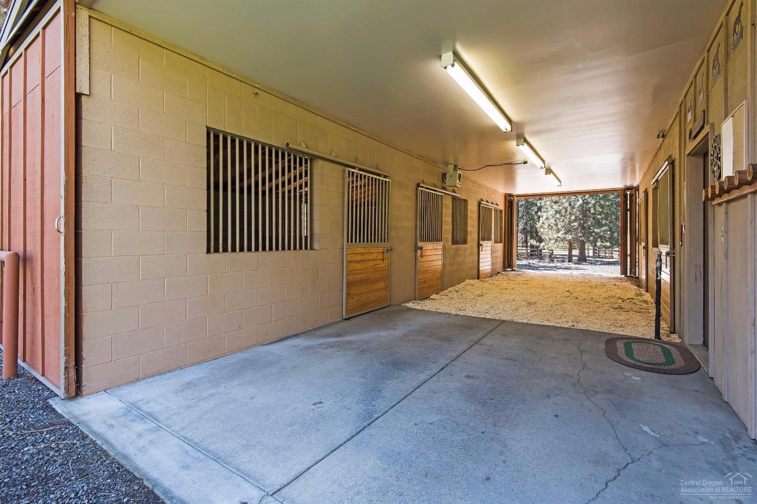 Trapper Point - Residential