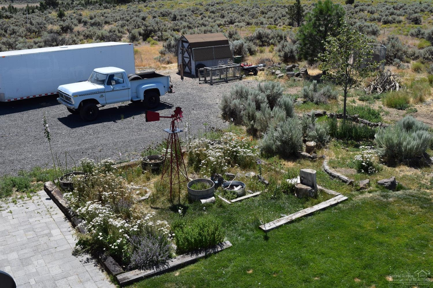 Twin Lakes Ranch - Residential