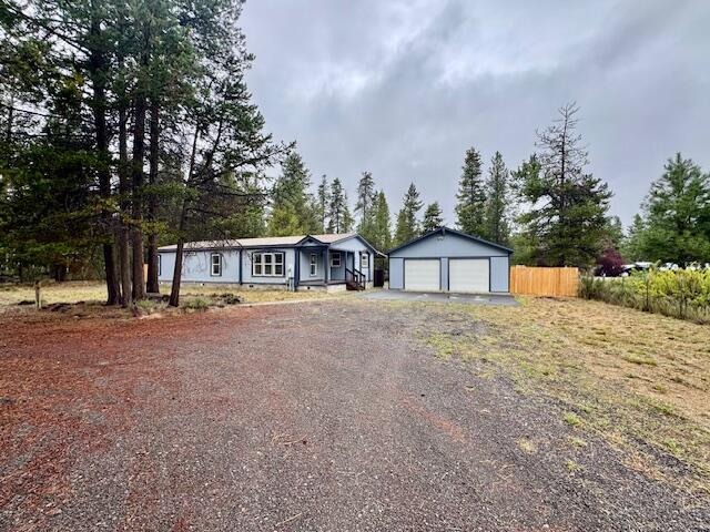 Cw Reeve Resort - Residential