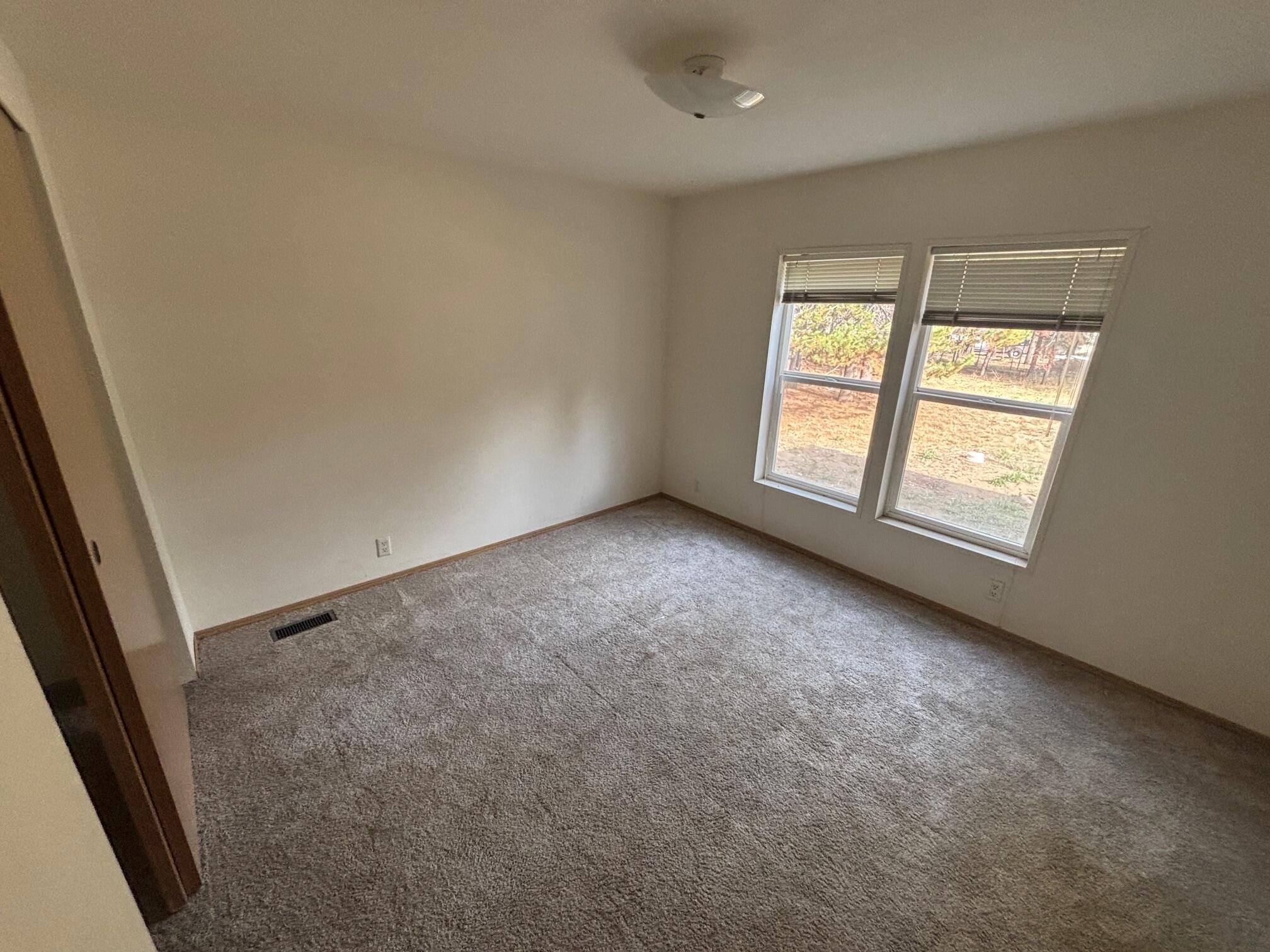 Cw Reeve Resort - Residential