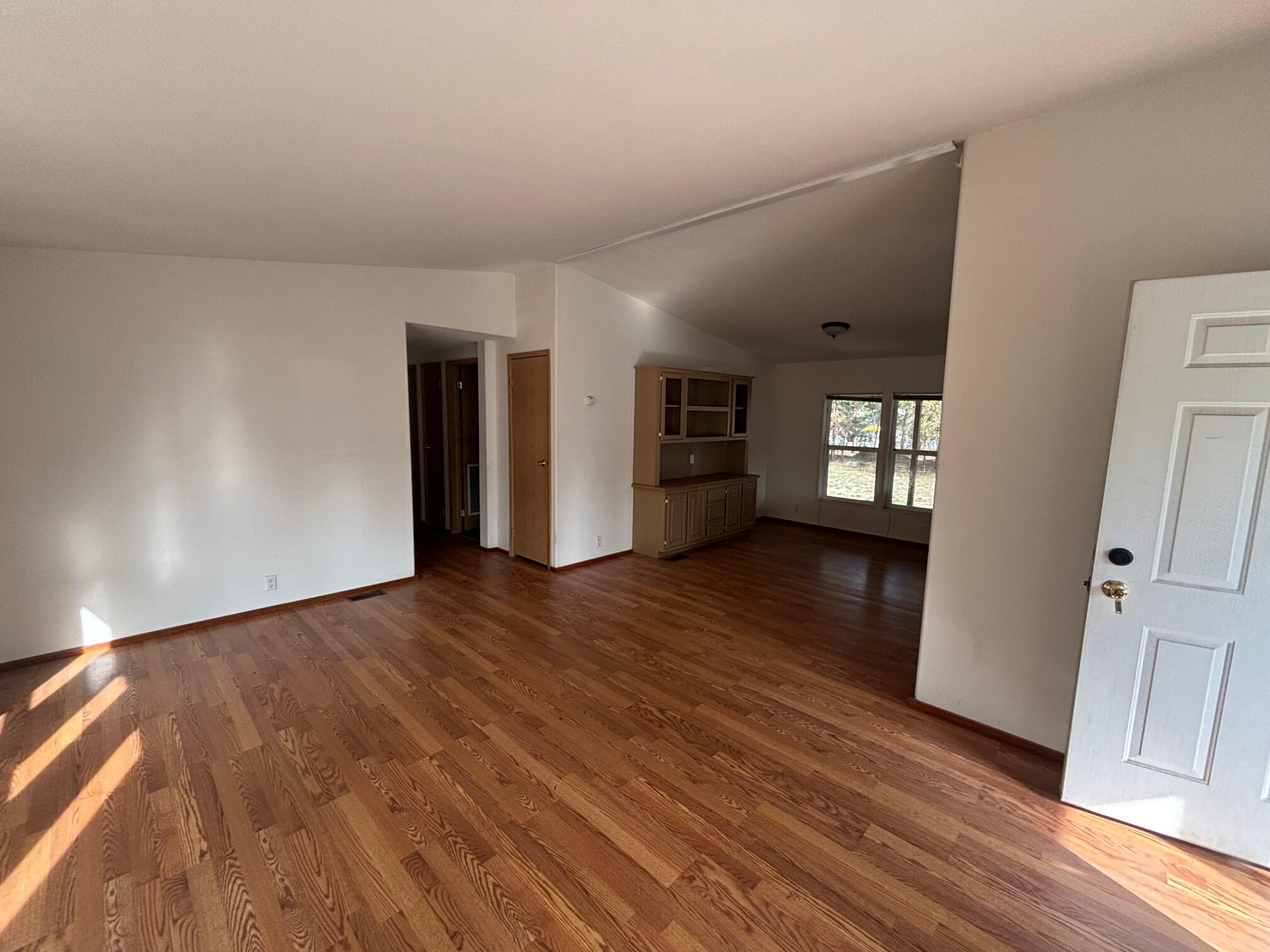 Cw Reeve Resort - Residential