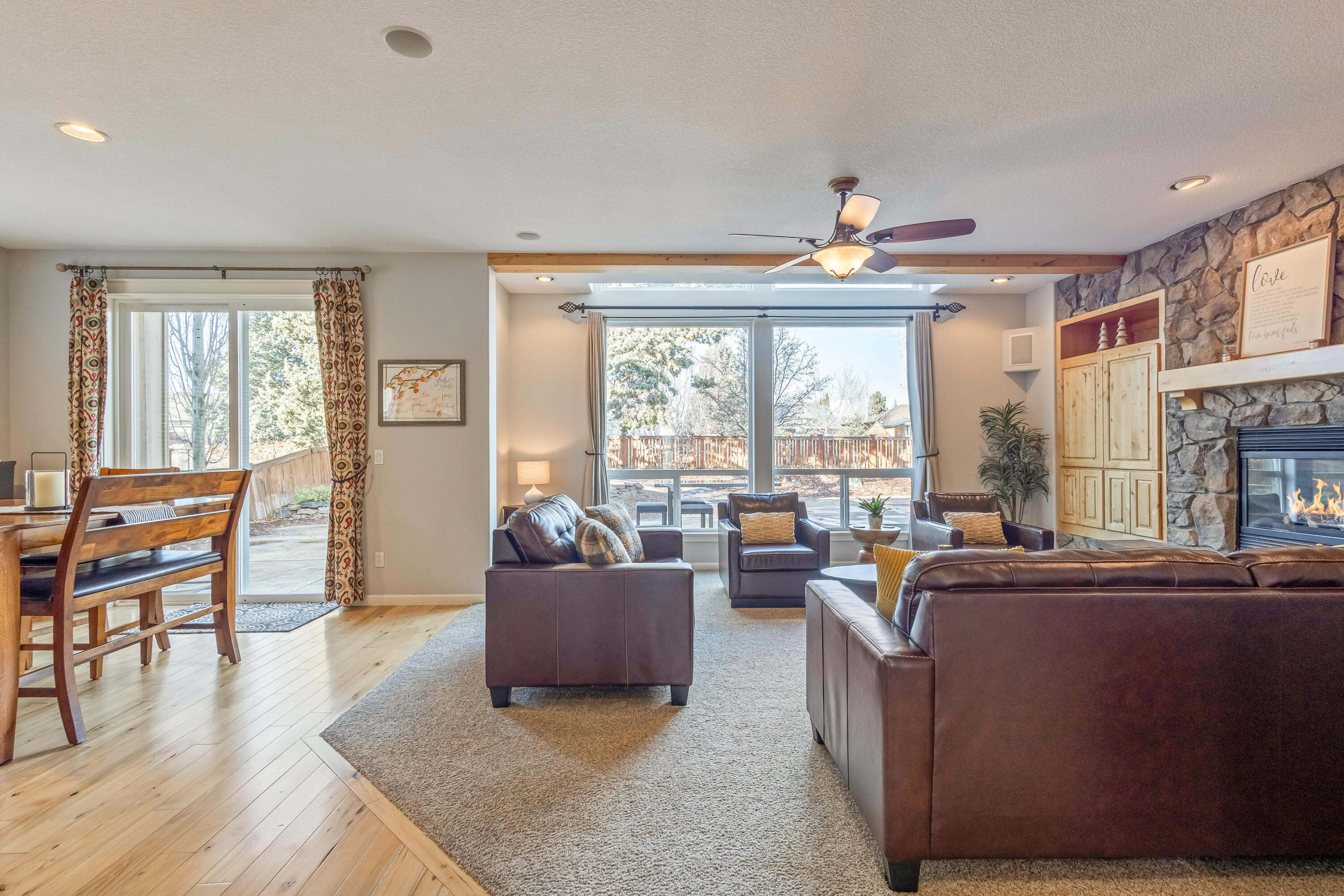 Lava Ridges - Residential