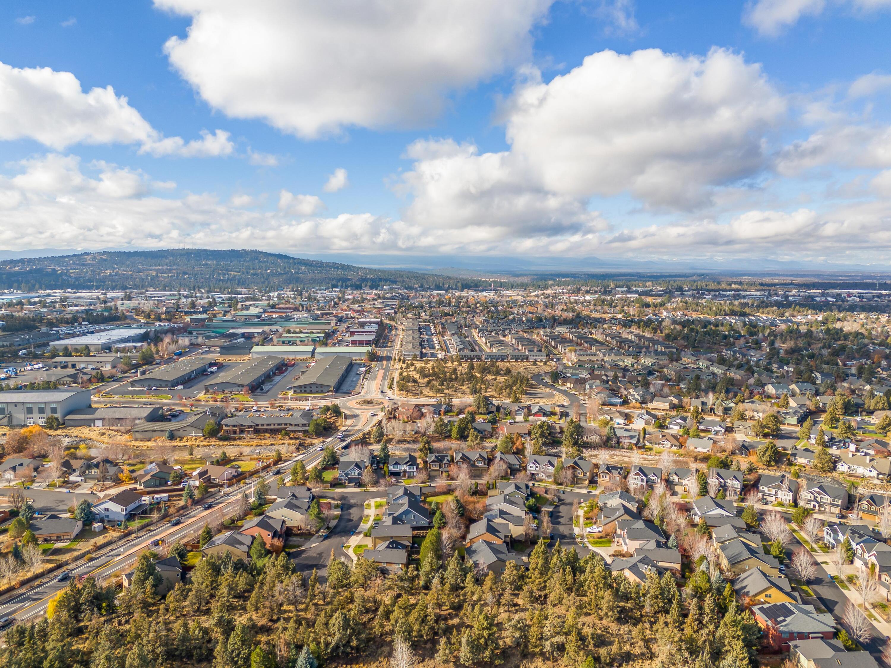 Lava Ridges - Residential