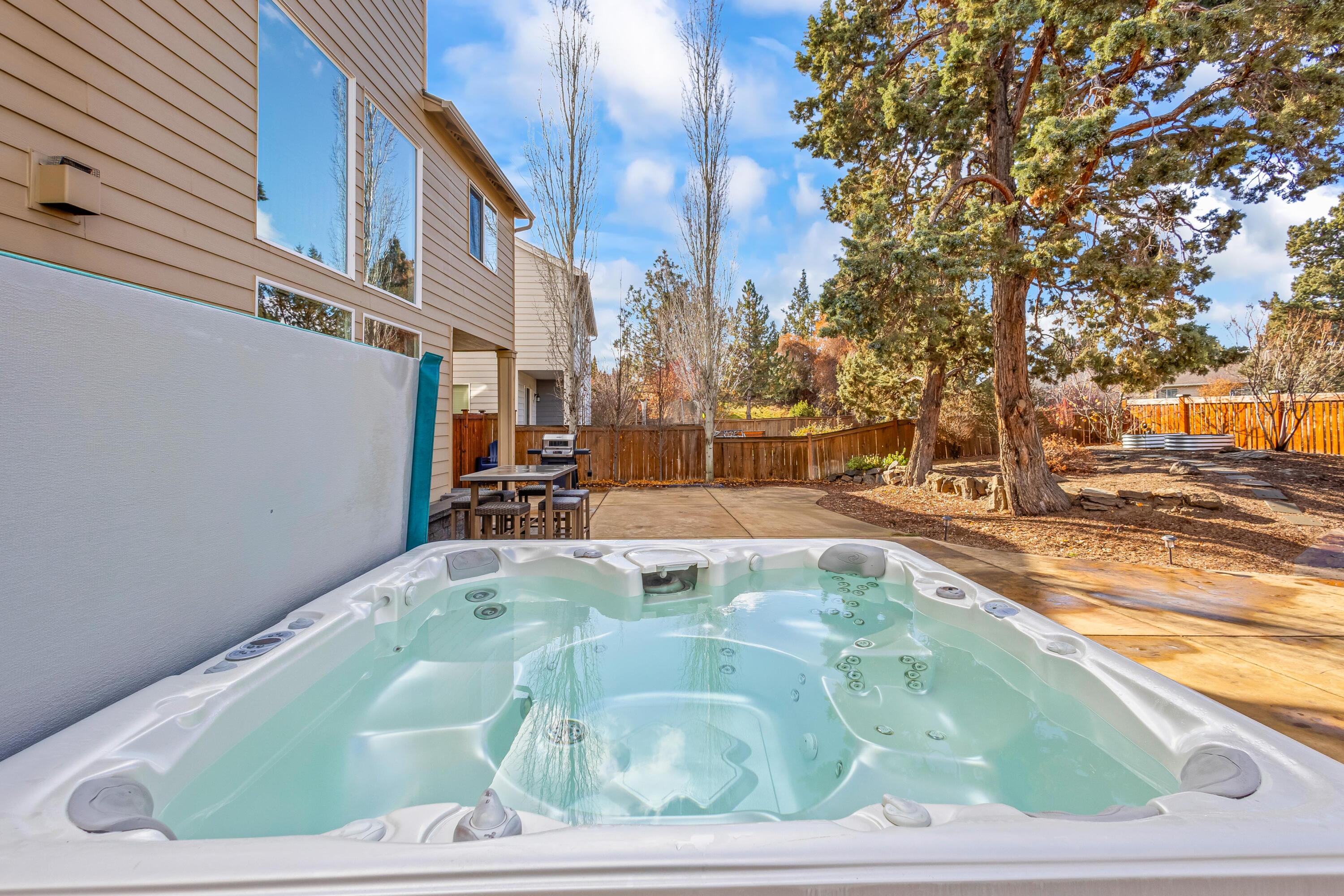 Lava Ridges - Residential