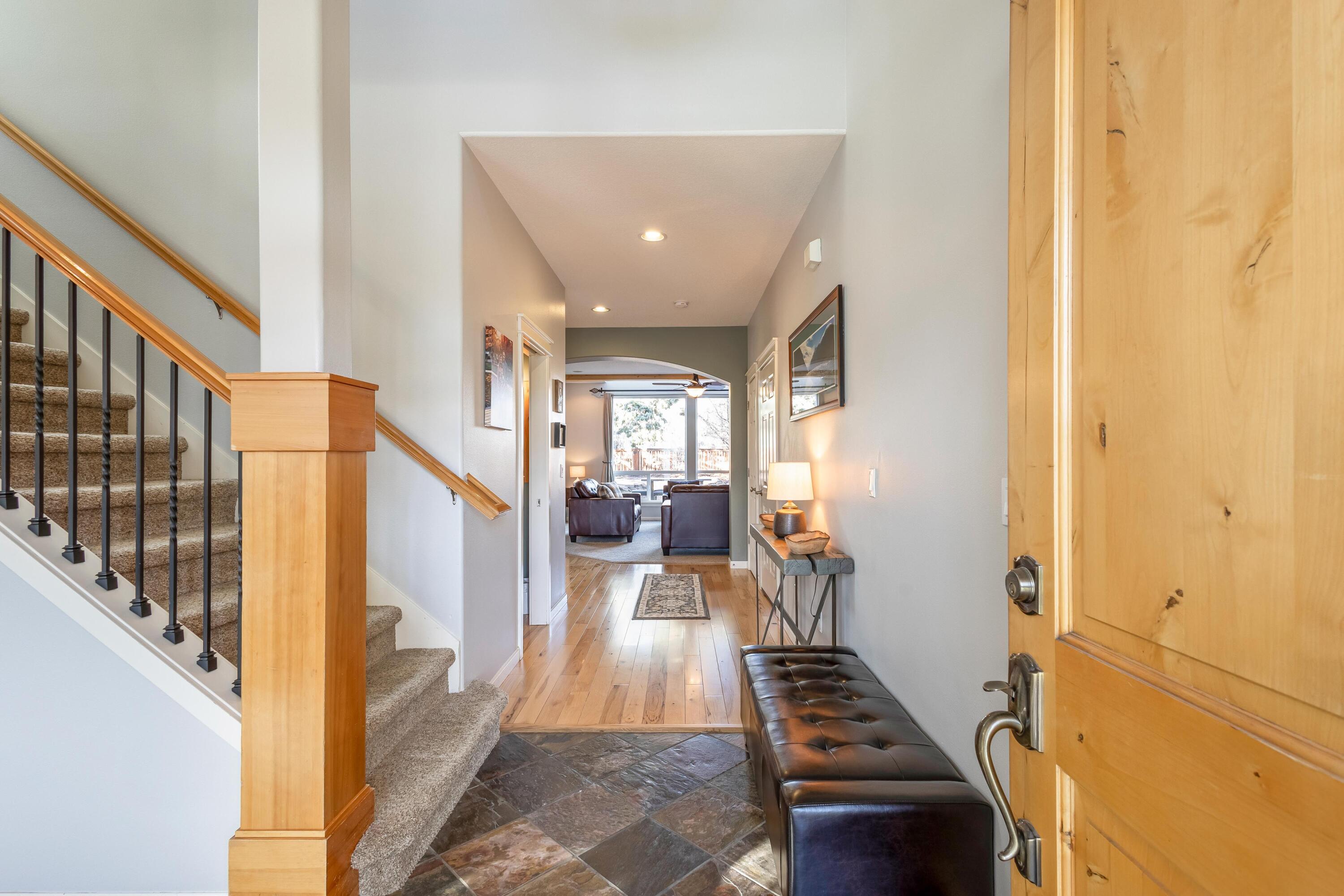 Lava Ridges - Residential