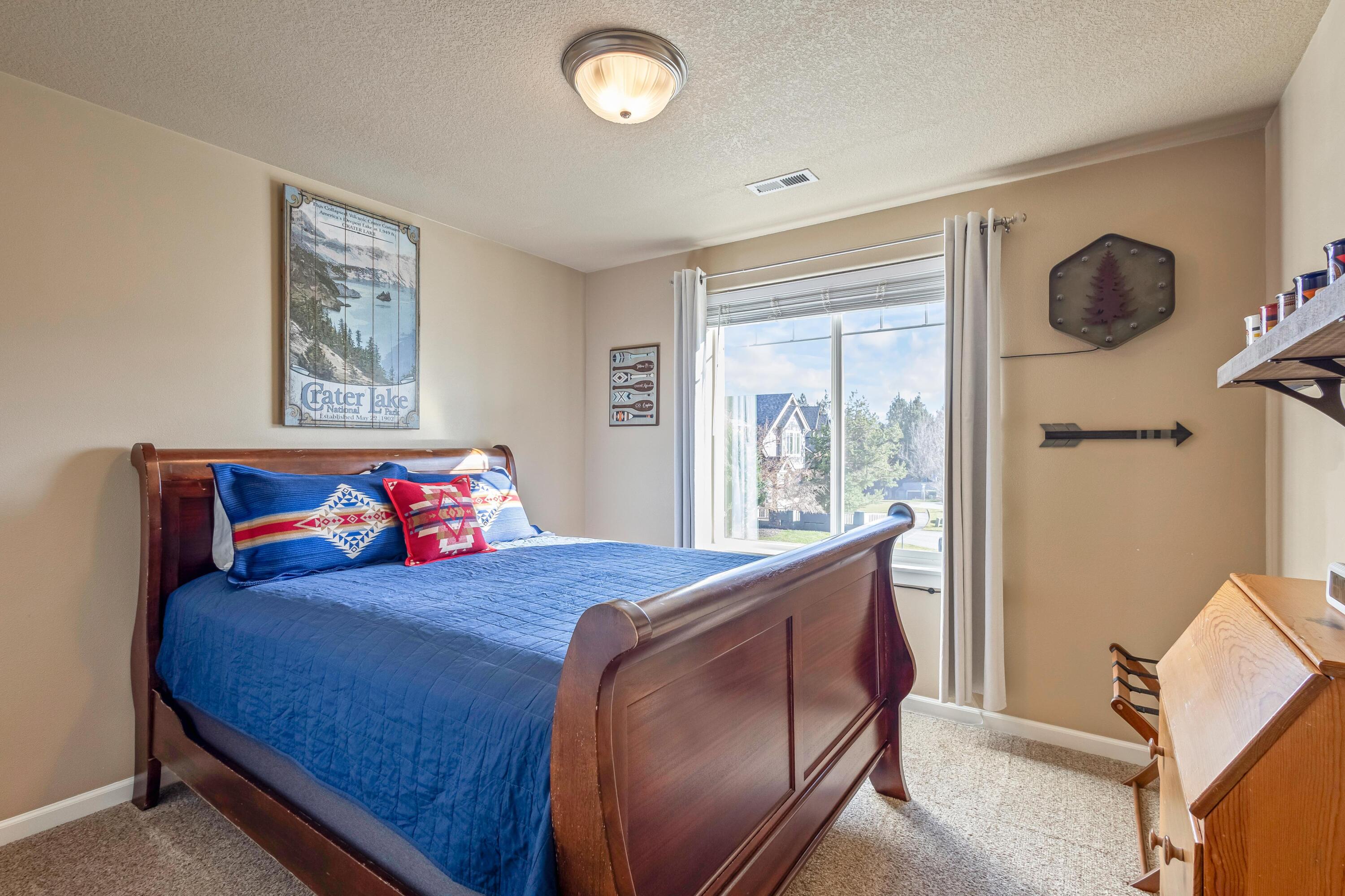 Lava Ridges - Residential