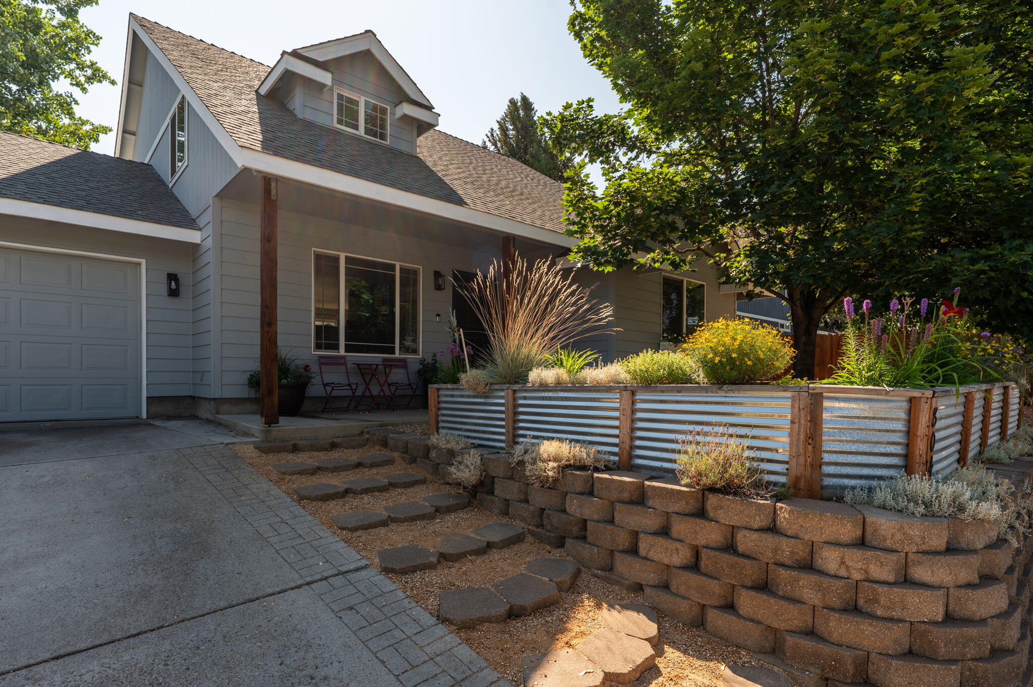 804 NE Providence Drive