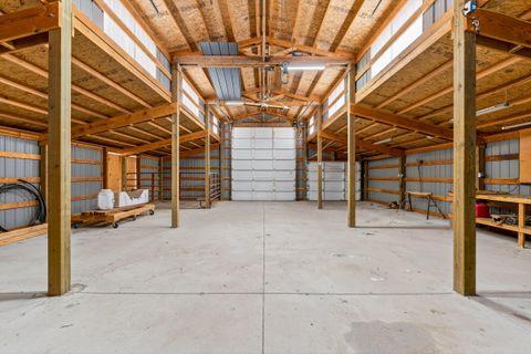 Tiny photo for 69288 Sabrina Lane, Sisters, OR 97759 (MLS # 220215477)