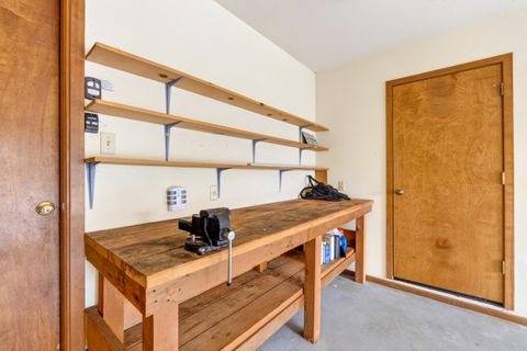 Tiny photo for 69288 Sabrina Lane, Sisters, OR 97759 (MLS # 220215477)