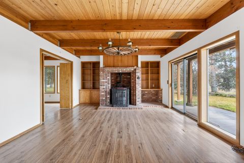 Tiny photo for 69288 Sabrina Lane, Sisters, OR 97759 (MLS # 220215477)