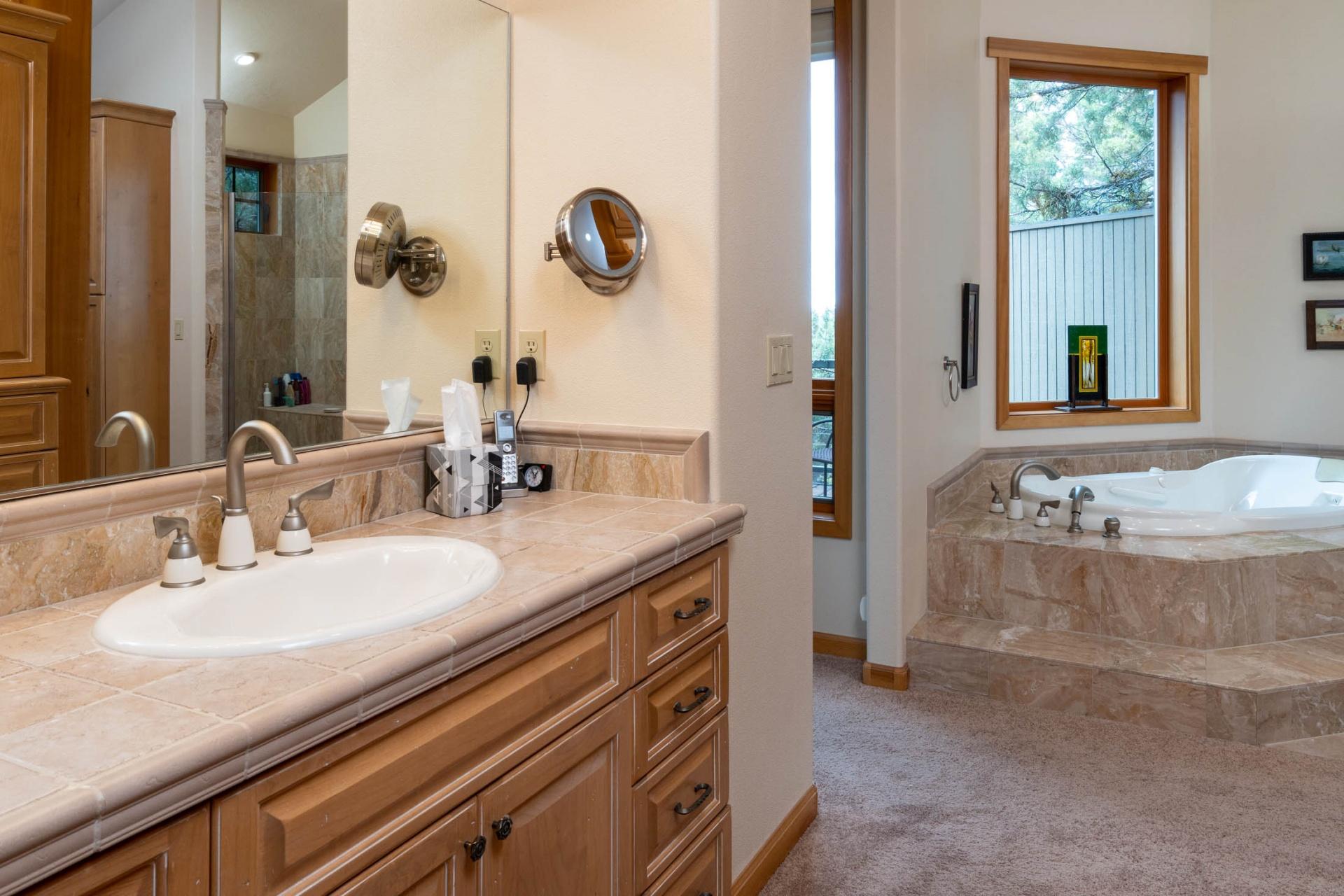 Awbrey Butte - Residential