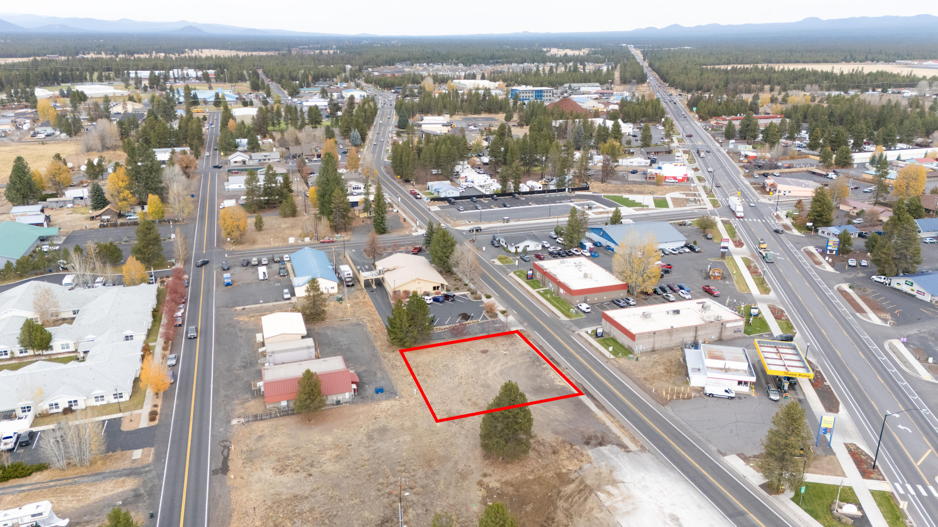 Lapine - Commercial Sale