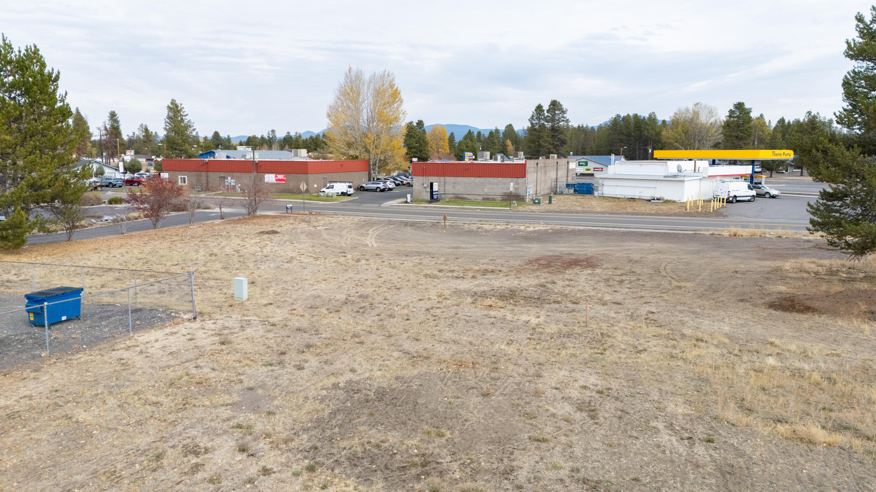 Lapine - Commercial Sale