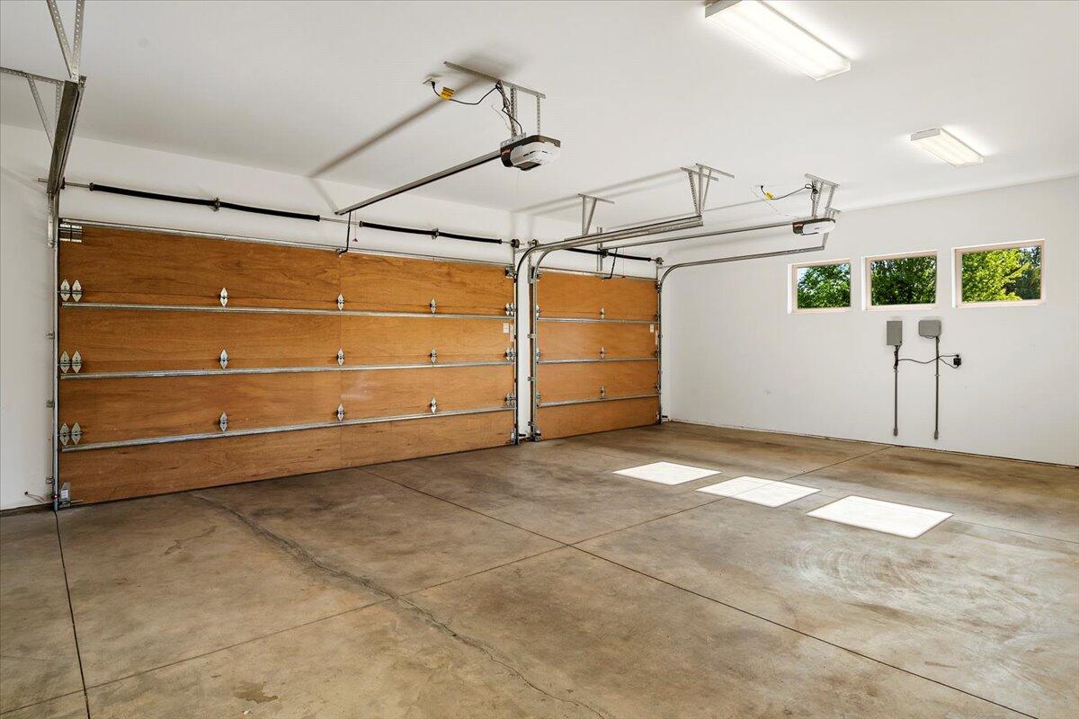 Ridge At Eagle Crest - Residential