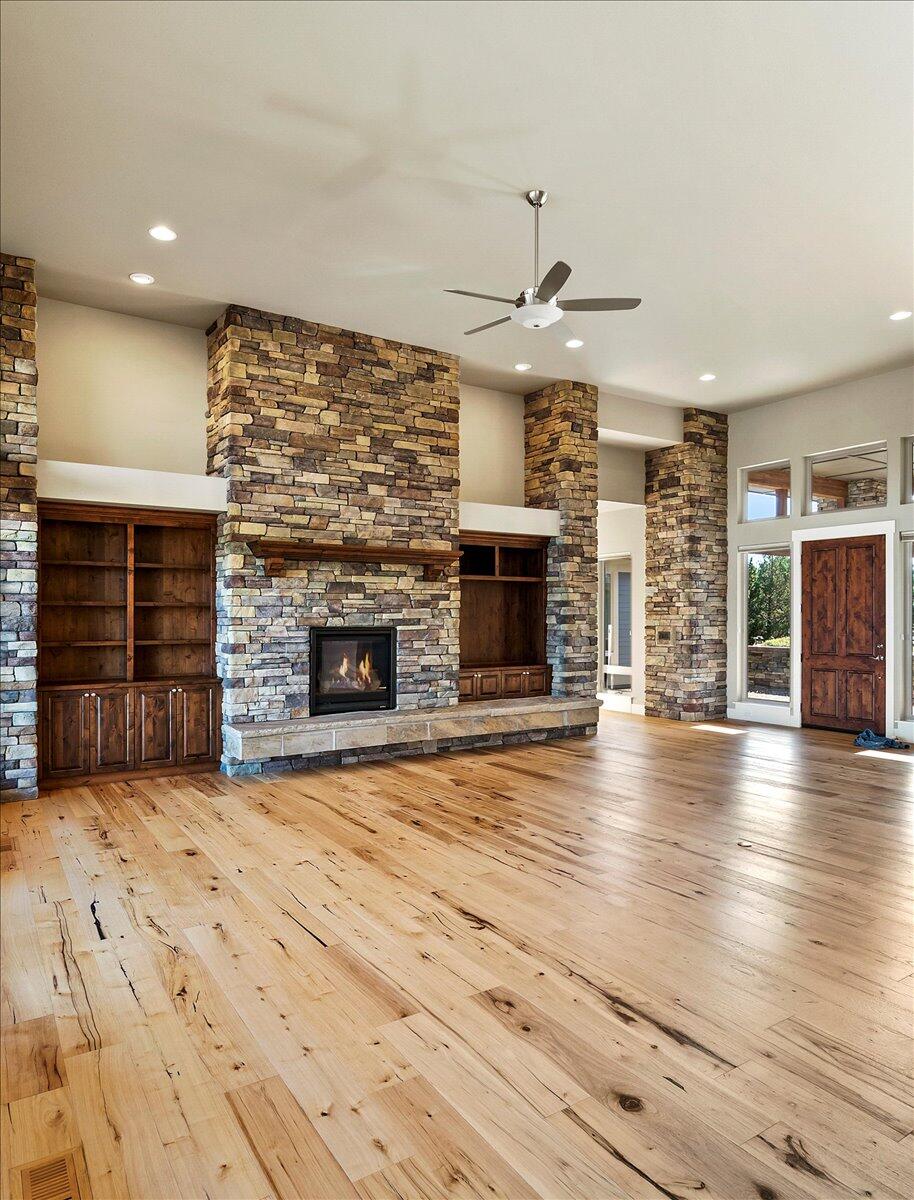 Ridge At Eagle Crest - Residential