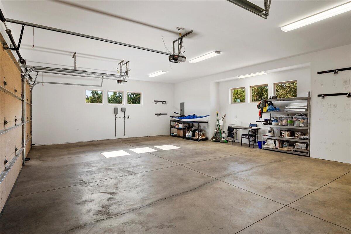 Ridge At Eagle Crest - Residential