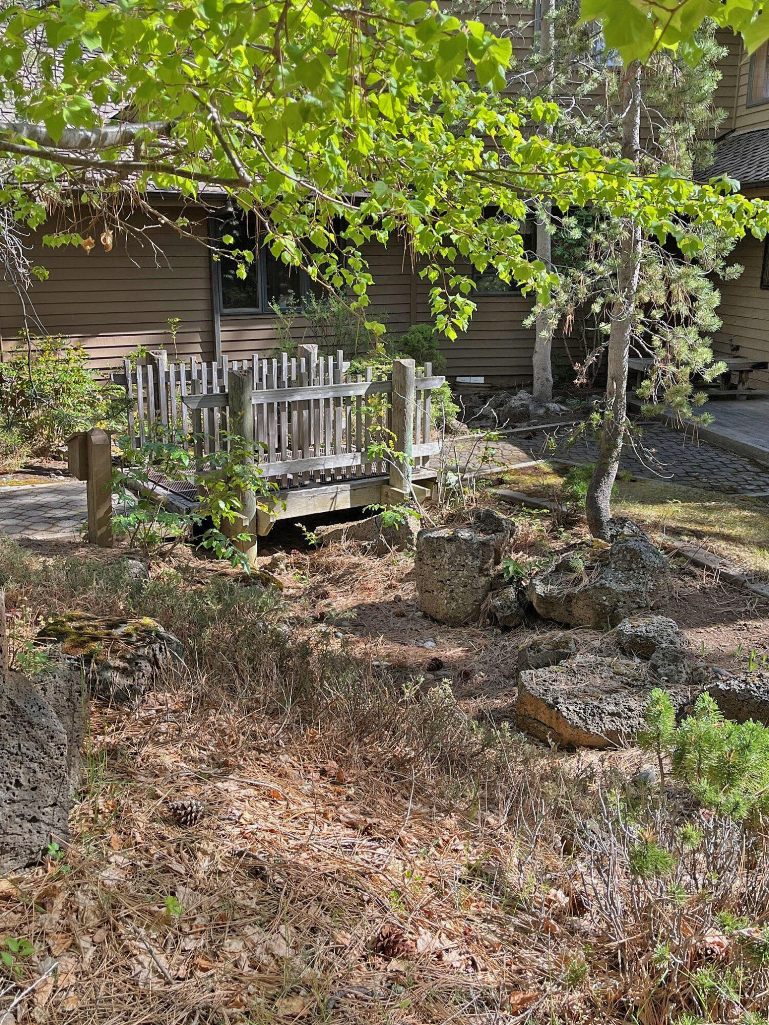 60055 River Bluff Trail