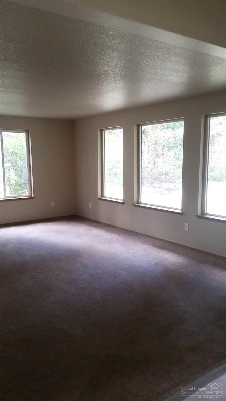 Deschutes RiverWoods - Residential