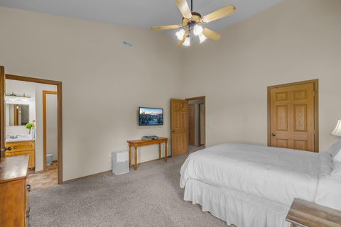 Tiny photo for 50940 S Huntington Road, La Pine, OR 97739 (MLS # 220219068)