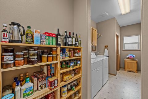 Tiny photo for 50940 S Huntington Road, La Pine, OR 97739 (MLS # 220219068)
