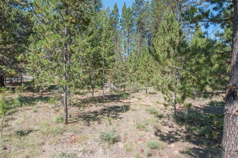 Fairway Crest Village - Land