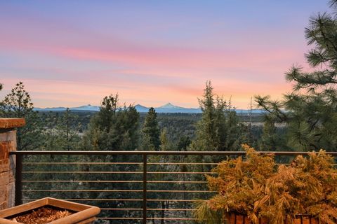 Tiny photo for 3487 NW Greenleaf Way, Bend, OR 97703 (MLS # 220217465)