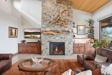 Tiny photo for 3487 NW Greenleaf Way, Bend, OR 97703 (MLS # 220217465)