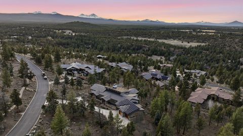 Tiny photo for 3487 NW Greenleaf Way, Bend, OR 97703 (MLS # 220217465)