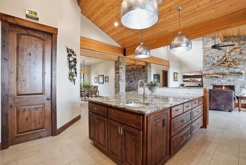 Tiny photo for 3487 NW Greenleaf Way, Bend, OR 97703 (MLS # 220217465)