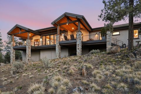 Tiny photo for 3487 NW Greenleaf Way, Bend, OR 97703 (MLS # 220217465)