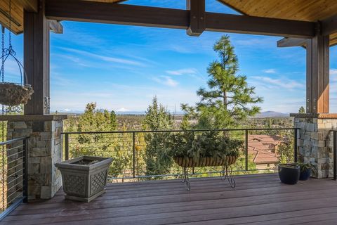 Tiny photo for 3487 NW Greenleaf Way, Bend, OR 97703 (MLS # 220217465)