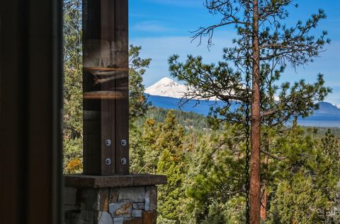 Tiny photo for 3487 NW Greenleaf Way, Bend, OR 97703 (MLS # 220217465)
