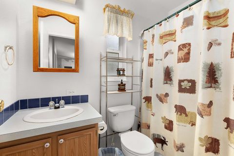 Tiny photo for 5290 Goodrich Highway, Oakland, OR 97462 (MLS # 220211932)