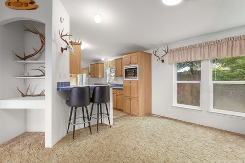 Tiny photo for 5290 Goodrich Highway, Oakland, OR 97462 (MLS # 220211932)