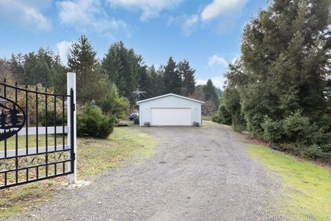 Tiny photo for 5290 Goodrich Highway, Oakland, OR 97462 (MLS # 220211932)