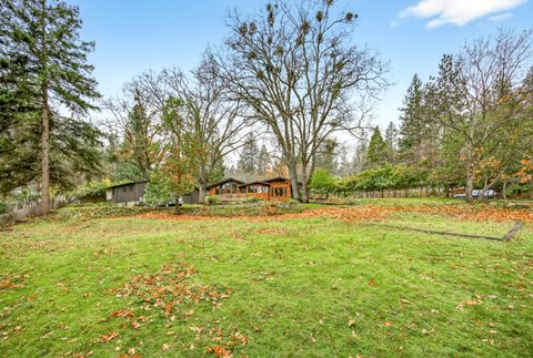 Tiny photo for 770 Elkader Street, Ashland, OR 97520 (MLS # 220212278)