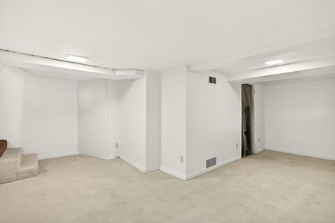 Tiny photo for 770 Elkader Street, Ashland, OR 97520 (MLS # 220212278)