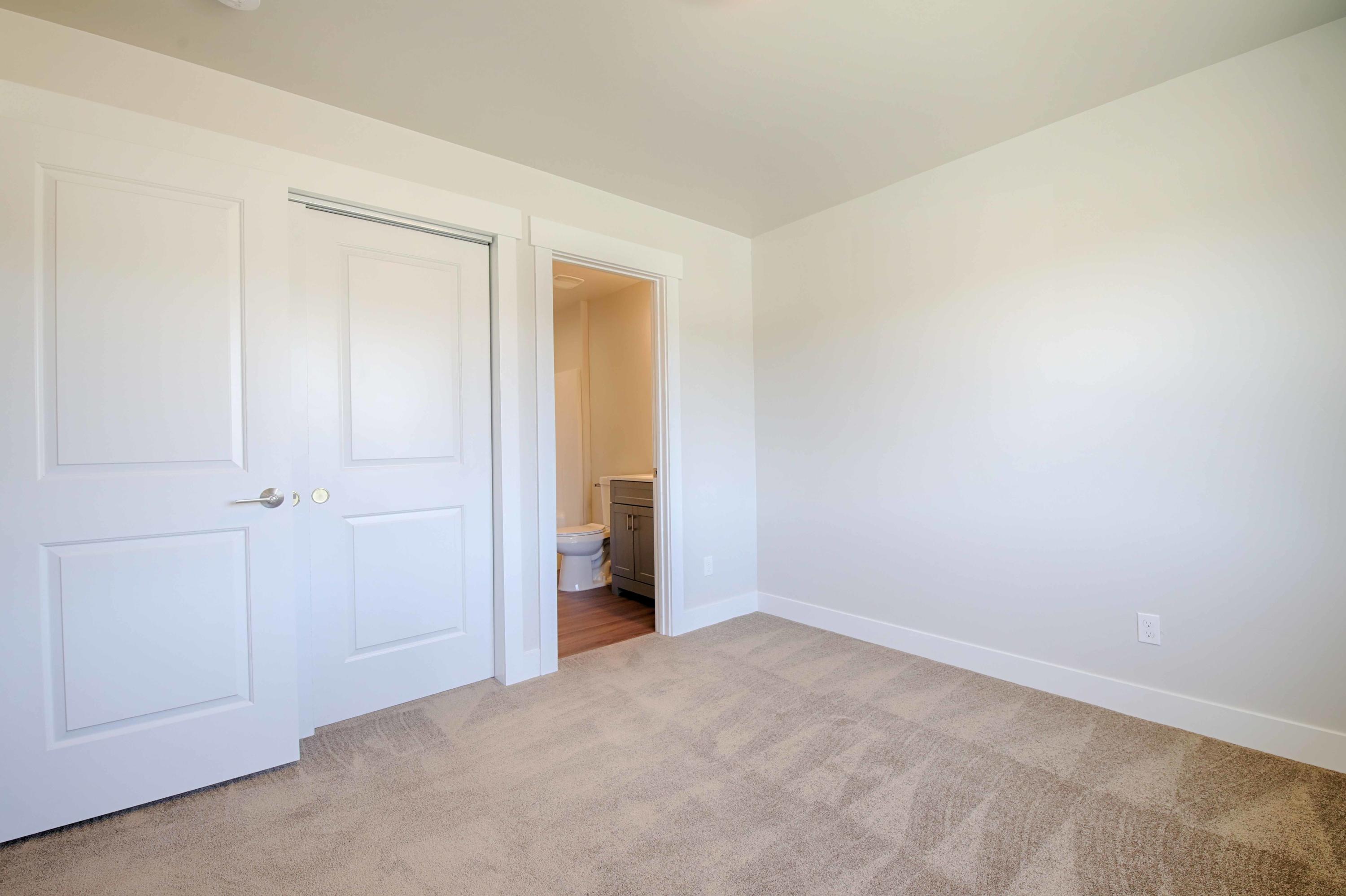 Wagon Wheel - Residential