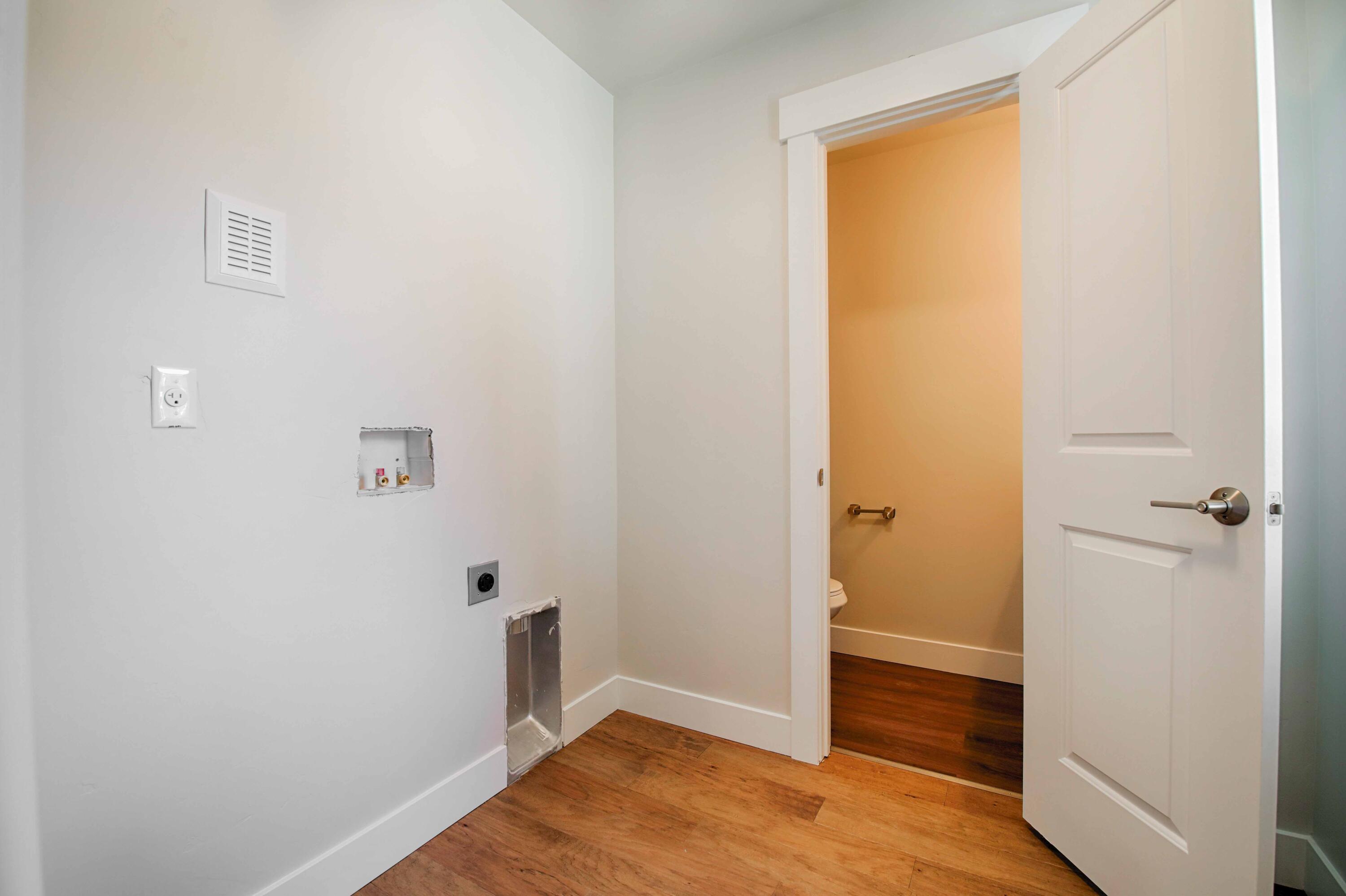 Wagon Wheel - Residential