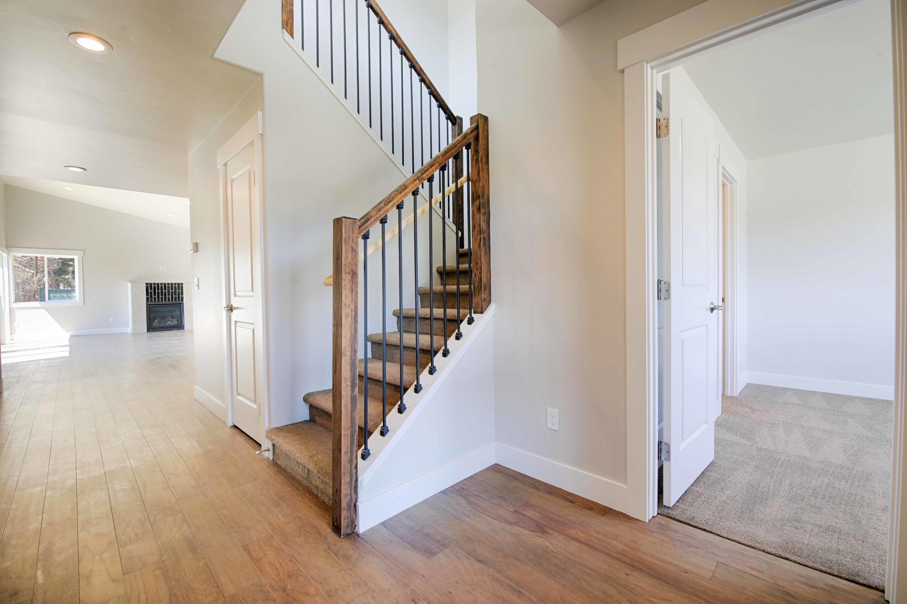 Wagon Wheel - Residential