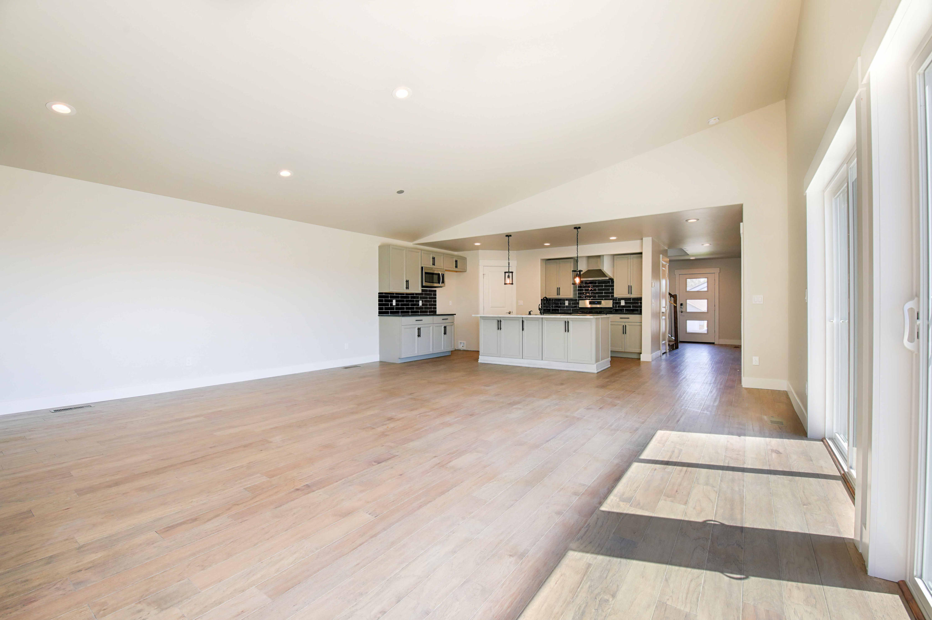 Wagon Wheel - Residential