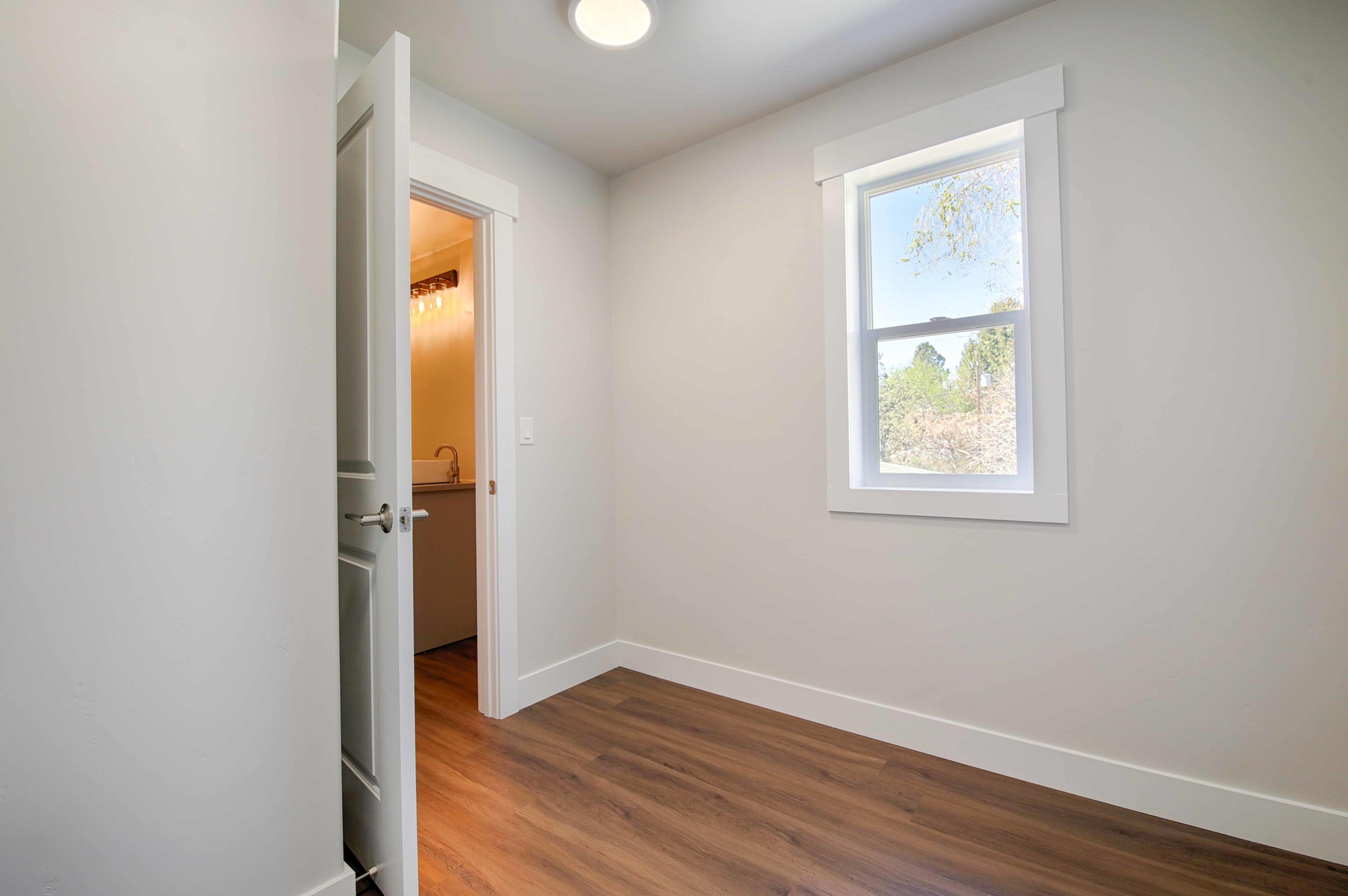 Wagon Wheel - Residential