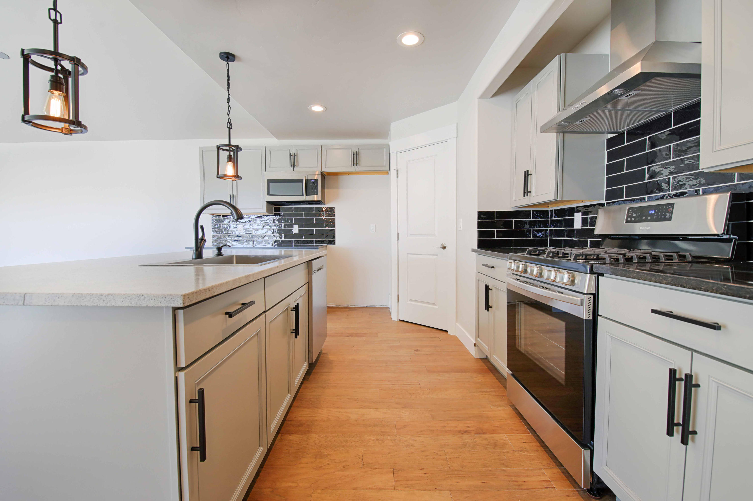 Wagon Wheel - Residential