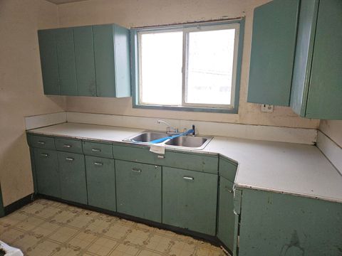 Tiny photo for 2342 California Avenue, Klamath Falls, OR 97601 (MLS # 220215407)