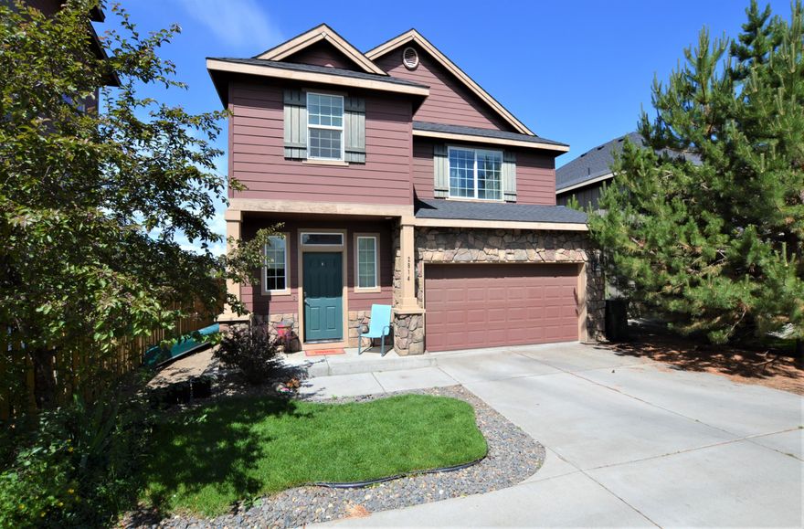 Located in the heart of NE Bend and close to shopping, breweries and medical this location is ideal! Tucked away from the street, the main level features a spacious dining area off of the kitchen with the kitchen including stainless appliances, island/breakfast bar with tile counters and the great room with newer vinyl plank flooring and gas fireplace. Upstairs there are 2 guest bedrooms with Jack and Jill bathroom, a full size laundry room and the master. The master bedroom offers a coffered ceiling, large walk-in closet and the bathroom which is complete with a double title vanity, enclosed toilet and separate shower. Stay comfortable year round with natural gas forced air plus AC! The backyard is full fenced and landscaped with sprinklers and there is plenty of room for parking in the 2 car garage and bonus concrete parking pad! Check it out!