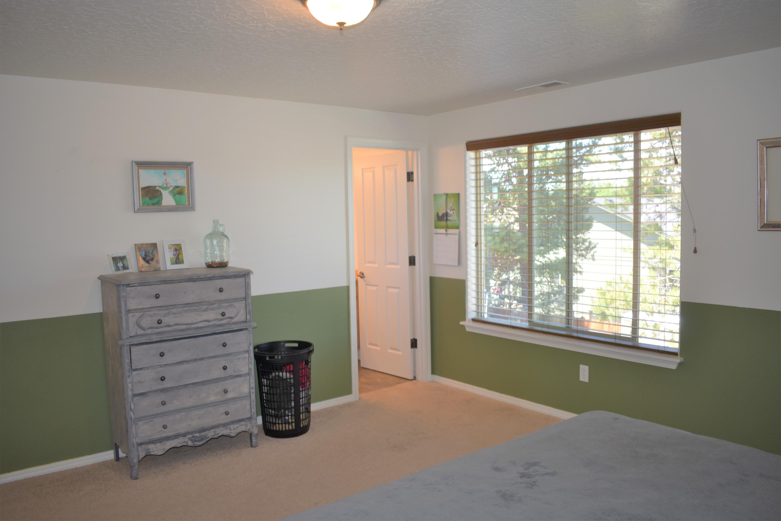 Huntington Meadows - Residential