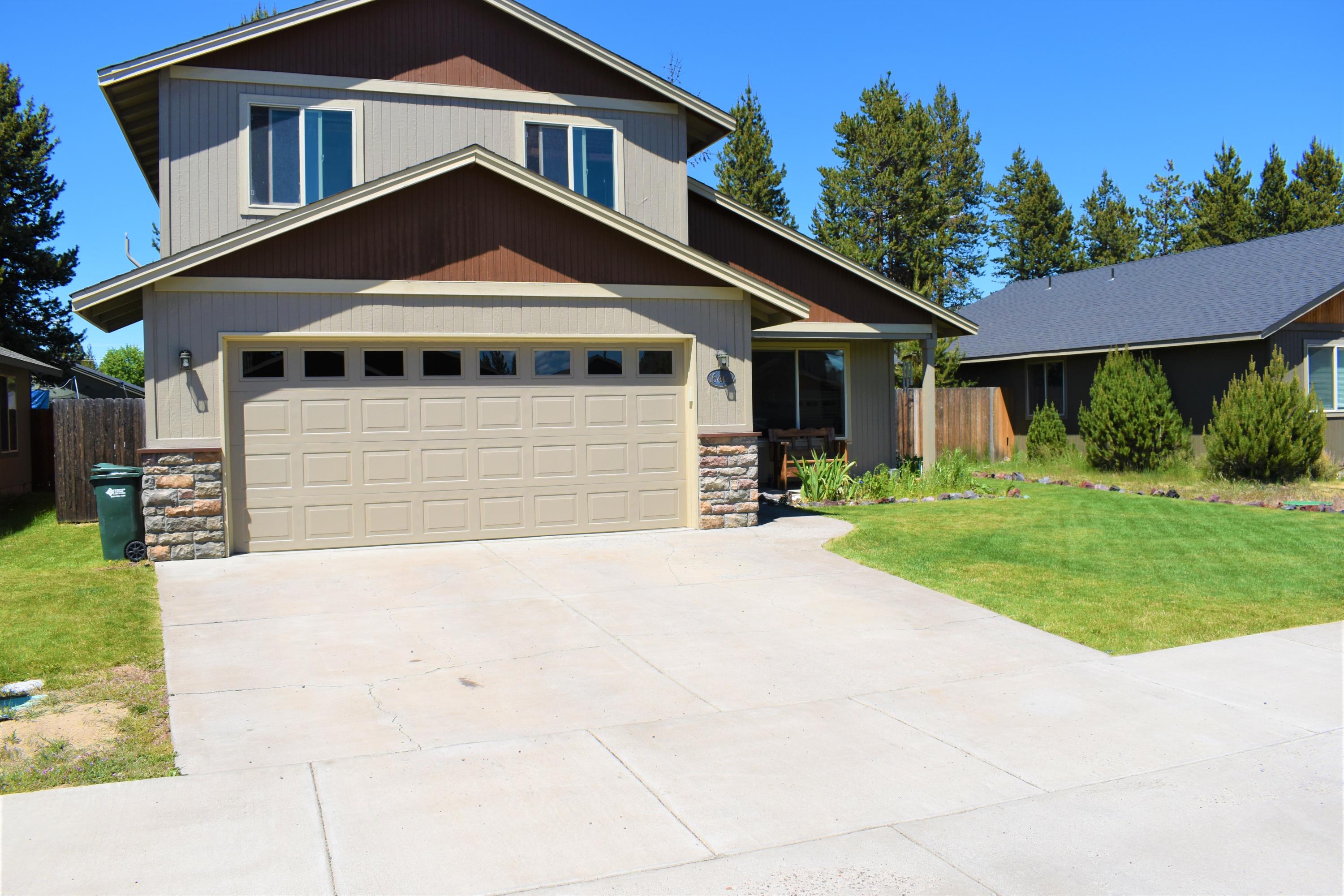 Huntington Meadows - Residential